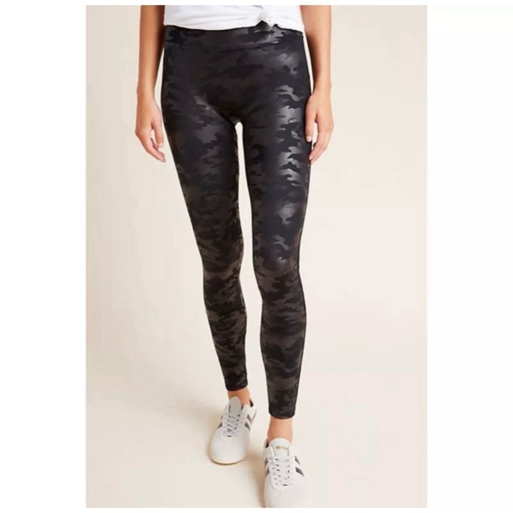 NEW ANTHROPOLOGIE SPANX Black Faux Leather Camo Leggings
